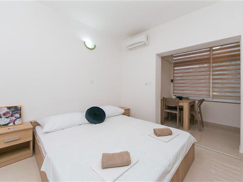 Holiday Home/Apartment - 3 persons -  - Podaca - 21335 - Podaca