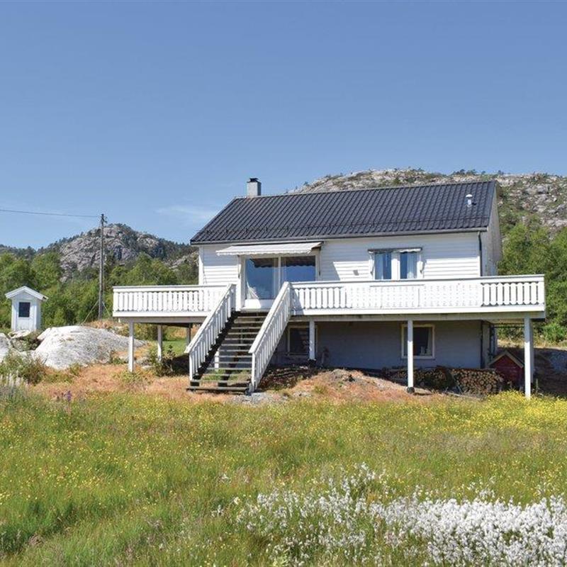 Sommerhus - 10 personer -  - Hundsnesvegen - Hervik/Tysvær - 5566 - Hervik