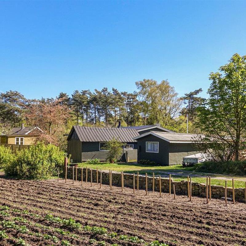 Sommerhus - 4 personer -  - Ædjavejen - Østre Sømark - 3720 - Åkirkeby