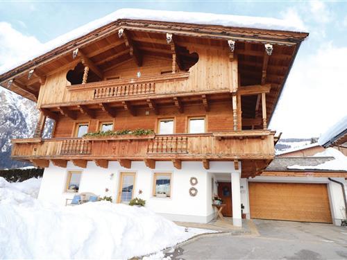 Holiday Home/Apartment - 4 persons -  - Alpbach - 6236 - Alpbach