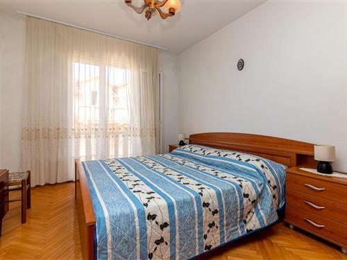 Holiday Home/Apartment - 10 persons -  - Supetar - 21400 - Supetar