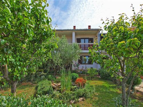 Holiday Home/Apartment - 4 persons -  - Lavanda - 52212 - Valbandon