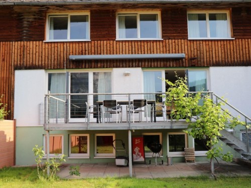 Holiday home - 8 persons -  - Häldele - 6874 - Bizau