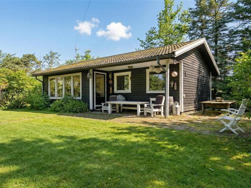 Holiday home - 4 persons -  - Møllebakkevej - Orøstrand - 4305 - Orø