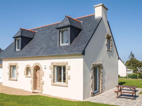 Holiday home - 6 persons -  - Pors Guyon - 22610 - Lanmodez