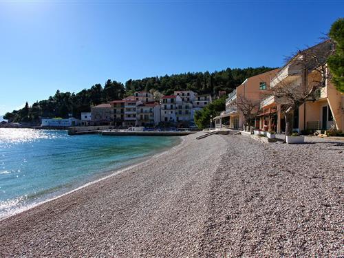 Holiday apartment - 3 persons -  - Donja Vala - Makarska - Drvenik - 21333 - Drvenik