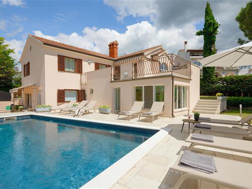 Feriehus - 11 personer -  - Logo - 52210 - Rovinj