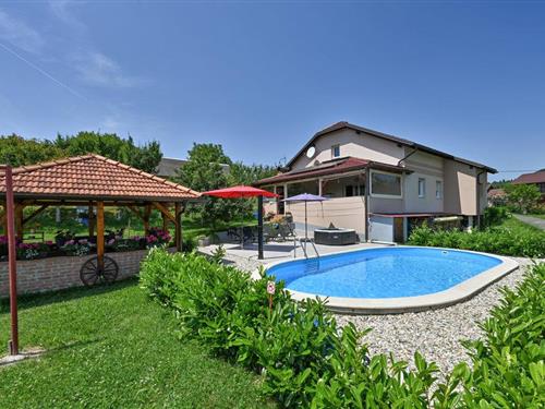 Holiday home - 4 persons -  - Breznicki Hum - Novi Marof-Breznicki Hum - 42225 - Breznicki Hum
