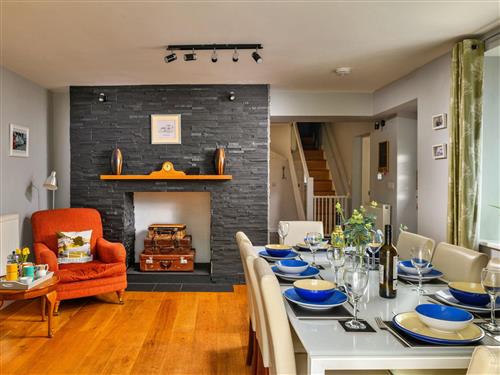 Holiday home - 8 persons -  - Betws-Y-Coed - LL21 0RY