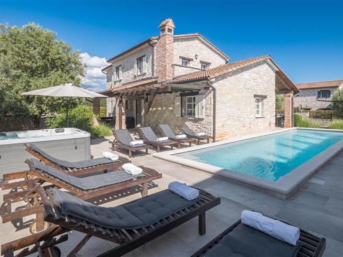 Feriehus - 8 personer -  - Barat - 52463 - Visnjan