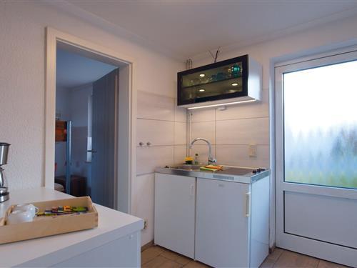 Sommerhus - 4 personer -  - Gademow - 18528 - Bergen