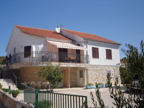Holiday apartment - 3 persons -  - Antuna Gustava Matoša - 22202 - Primosten