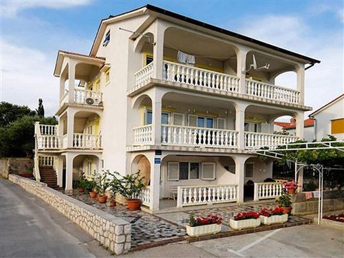 Ferielejlighed - 9 personer -  - Lopar - 51281 - Lopar