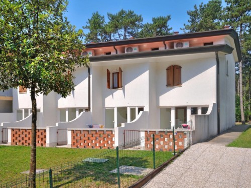 Feriehus - 5 personer -  - 30028 - Bibione