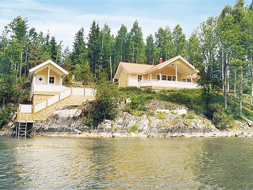 Sommerhus - 8 personer -  - Kangerud Trångsundet - 660 40 - Segmon