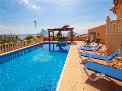 Holiday home - 6 persons -  - Calpe/Calp - 03710