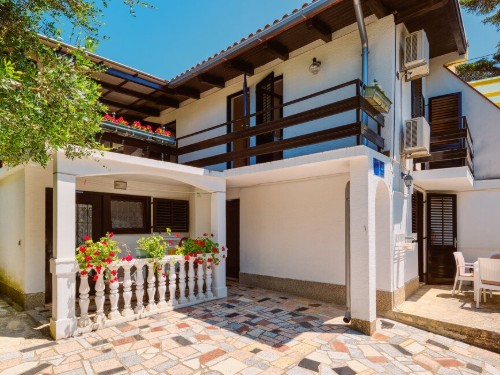 Holiday apartment - 3 persons -  - Artatore - Losinj-Mali Losinj - 51550 - Mali Losinj