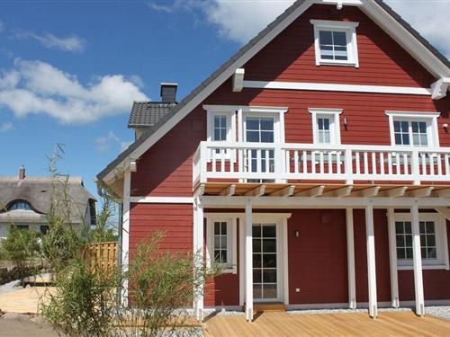 Sommerhus - 4 personer -  - 18556 - Breege