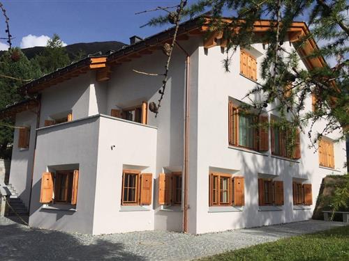 Holiday apartment - 4 persons -  - Acla Muragls - 7504 - Pontresina