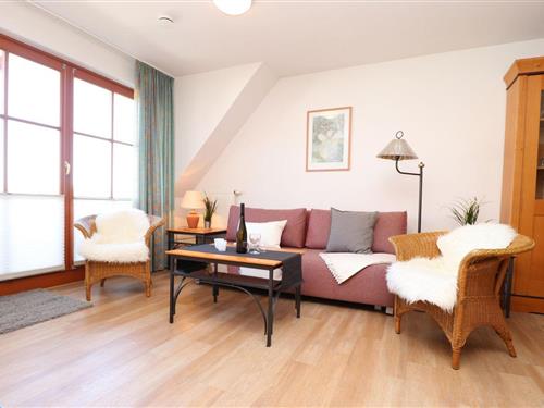 Ferielejlighed - 3 personer -  - Haus Stürbuurd / Hooghass - 18347 - Ostseebad Wustrow