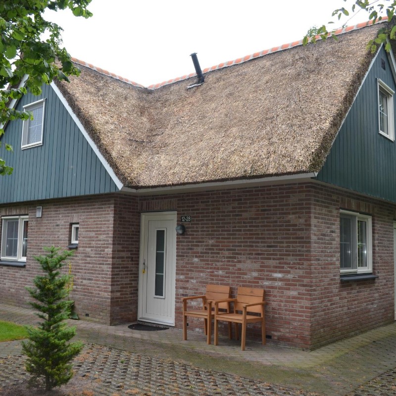 Sommerhus - 4 personer -  - 8378JJ - Paasloo