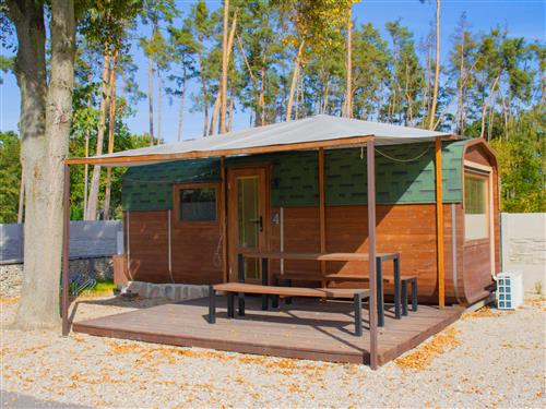 Sommerhus - 4 personer -  - Hradec Kralove - 500 09