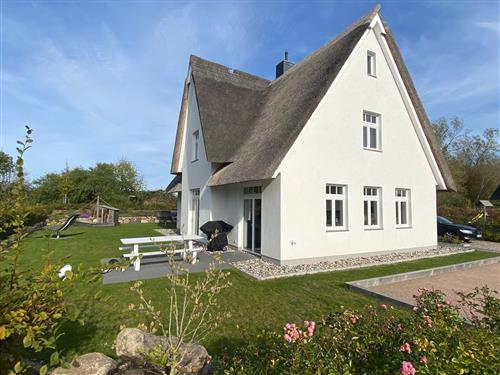 Holiday Home/Apartment - 12 persons -  - Eichenweg - 18230 - Rerik