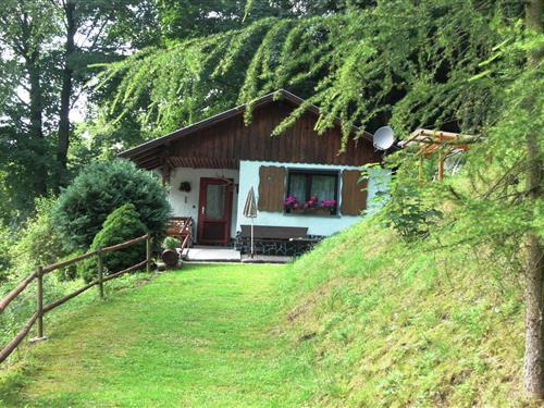 Holiday Home/Apartment - 3 persons -  - 98666 - Engenstein