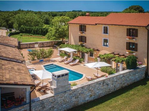 Fritidshus - 10 personer -  - Ivetici - Tinjan-Ivetici - 52444 - Tinjan