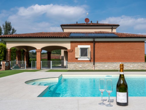 Holiday home - 11 persons -  - 14020 - Asti