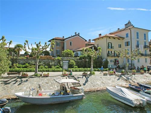 Holiday Home/Apartment - 6 persons -  - Isola Dei Pescatori - 28838