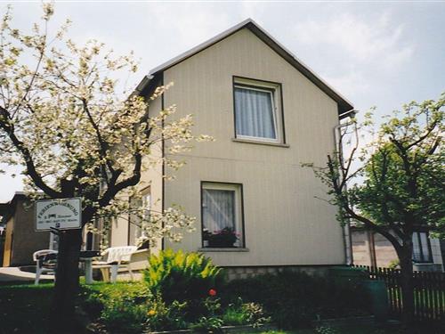 Ferienhaus - 3 Personen -  - 98559 - Suhl \/Ot Gehlberg