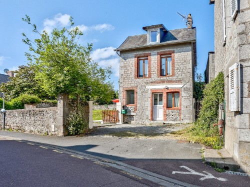 Holiday home - 6 persons -  - Rue de l'Eglise - Quettreville-Sur-Sienne - 50660 - Quettreville-Sur-Sienn