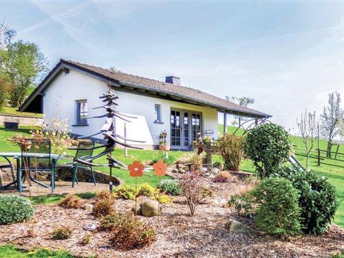 Holiday home - 2 persons -  - Sandenweg - 54675 - Körperich-Obersgegen
