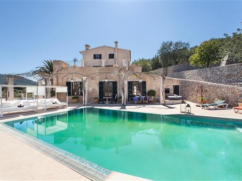 Sommerhus - 12 personer -  - Ma-1015 - 07184 - Calvia