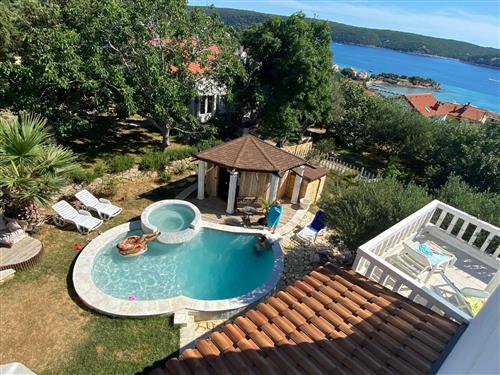 Holiday Home/Apartment - 5 persons -  - Supetarska Draga - 51280 - Supetarska Draga