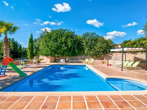 Holiday Home/Apartment - 6 persons -  - Poligono Poligon - Sa Buhardilla, Manacor - 07500 - Manacor