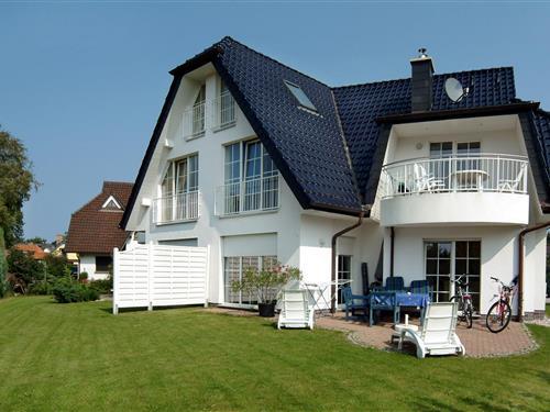 Holiday Home/Apartment - 4 persons -  - Gartenweg - 18374 - Zingst