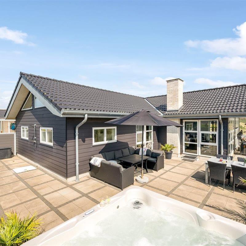 Ferienhaus - 10 Personen -  - Dortheasvej - Bjerregaard - 6960 - Hvide Sande