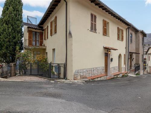 Holiday Home/Apartment - 12 persons -  - 05030 - Umbria