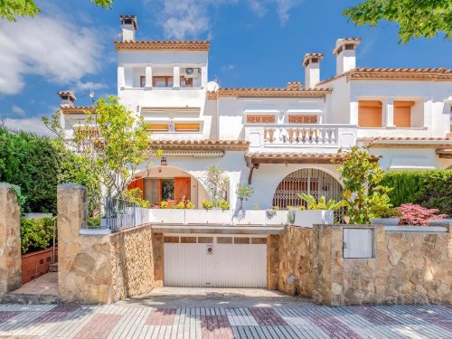 Ferienhaus - 6 Personen -  - Carrer Josep Maria Tarridas - 17250 - Platja D'aro