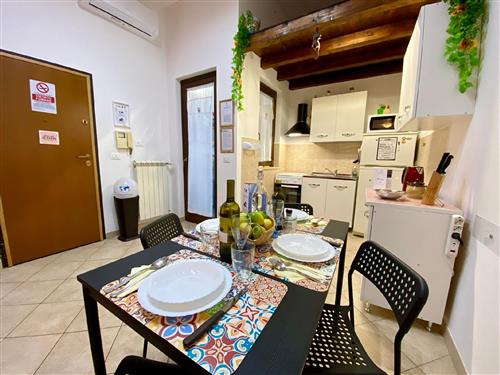 Ferienhaus - 4 Personen -  - Piazzetta dei Tedeschi - 900134 - Palermo