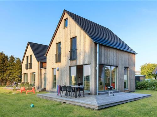 Sommerhus - 4 personer -  - Nordstr. - 18375 - Born