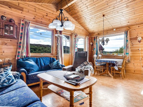  - 6 persons -  - Nordre Sandøyna - Sandøyna - 5977 - Ånneland