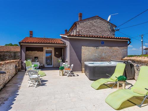 Holiday home - 8 persons -  - Hrboki - Barban-Hrboki - 52207 - Hrboki