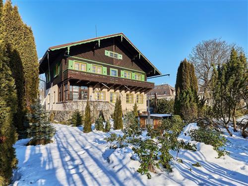 Feriehus - 17 personer -  - Mladé Buky - 542 23