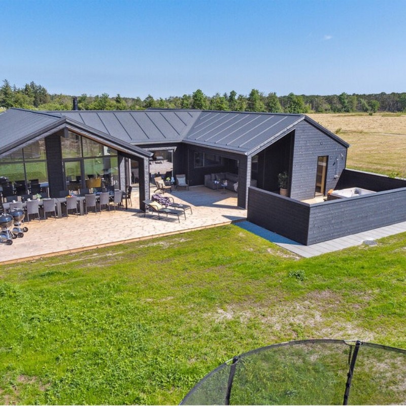Sommerhus - 18 personer -  - Hyldebærvej - Ålbæk Strand - 9982 - Aalbæk