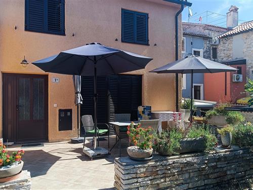 Holiday Home/Apartment - 2 persons -  - Opcinska ulica - 52466 - Novigrad