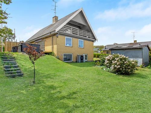 Sommerhus - 13 personer -  - Smedeløkken - 3770 - Allinge