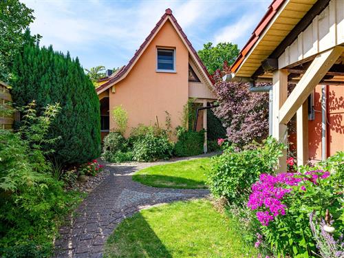 Sommerhus - 4 personer -  - Dorfstraße - 18356 - Fuhlendorf